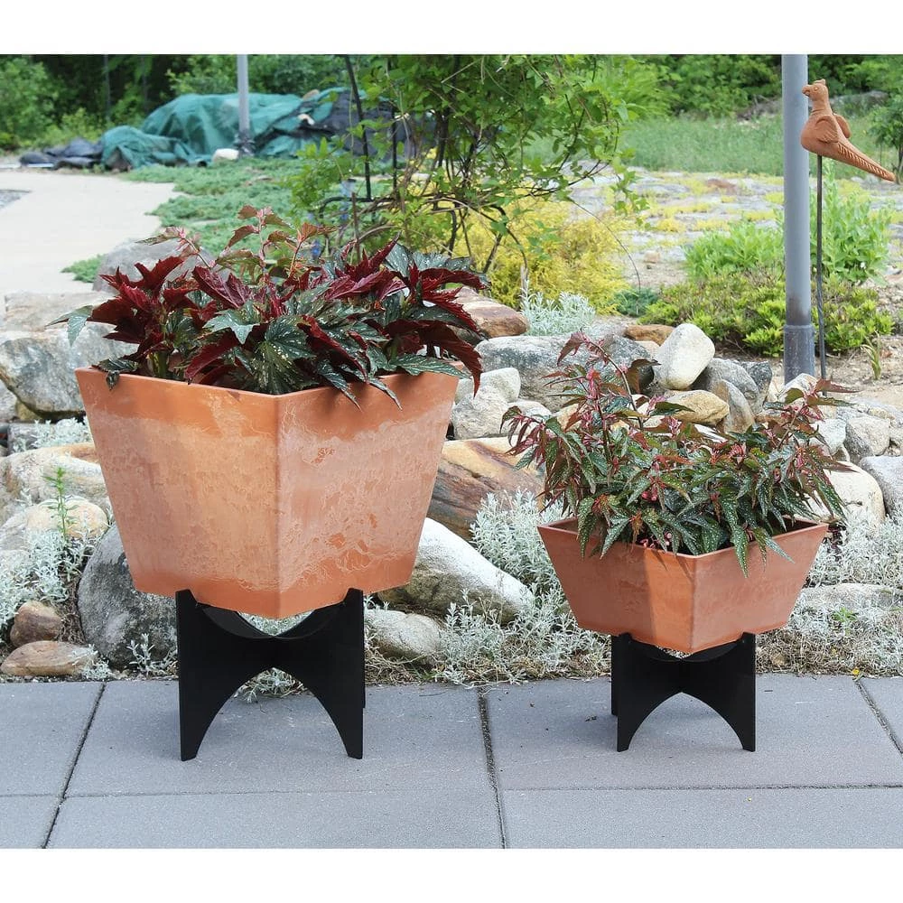 Achla Designs 8.25 in. Square, Black Powder Coat Iron Small Modern Zaha I Plant Stand 5 Achla Designs 8.25 in. Square, Black Powder Coat Iron Small Modern Zaha I Plant Stand - Image 3