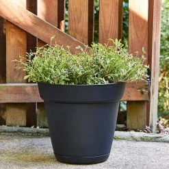 Southern Patio Graff Large 20 in. x 17 in. Black Resin Planter with Saucer -Achla Designs Shop black southern patio plant pots ga2008bk 77 1000