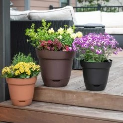 Southern Patio Graff Large 15.9 in. x 14.2 in. Black Resin Self-Watering Planter -Achla Designs Shop black southern patio plant pots gs1606bk 1d 1000