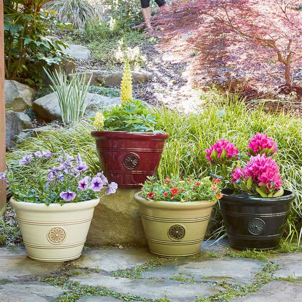 Southern Patio Modesto Large 15.25 in. x 10.55 in. Ivory Resin Composite Planter 8 Southern Patio Modesto Large 15.25 in. x 10.55 in. Ivory Resin Composite Planter - Image 6